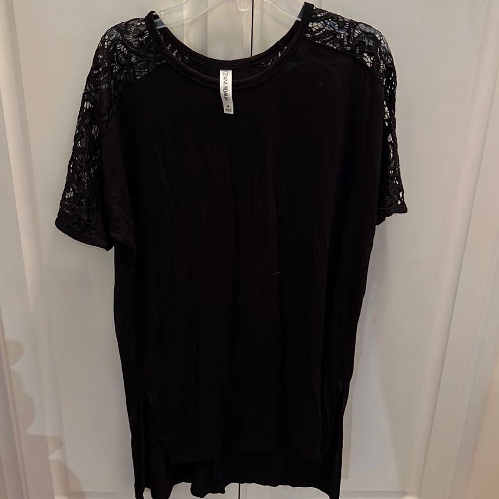 Zenana Black Premium Top With Lace Sleeves Small